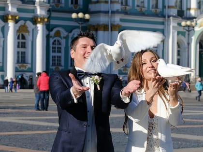 Эксперты рассказали, влюбленные из каких стран чаще всего женятся в Санкт-Петербурге