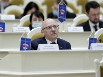 Петербургский парламент принял в первом чтении законопроект о бесплатном обеспечении препаратами петербуржцев, страдающих хронической сердечной недостаточностью