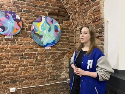 Молодогвардейцы организовали праздничную встречу для студентов ГУМРФ им. Макарова