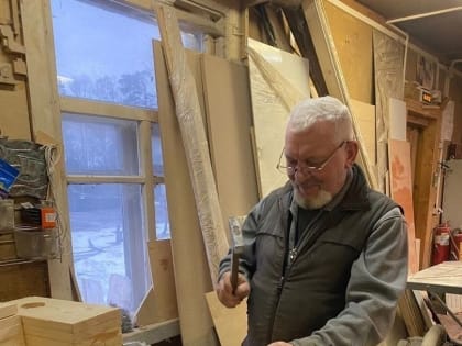 Петербургский столяр поделился советами по изготовлению скворечников