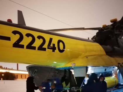 Вылетела через стекло и 2 часа лежала в снегу. В Петербурге спасают девочку, которая пострадала в ДТП на М-11