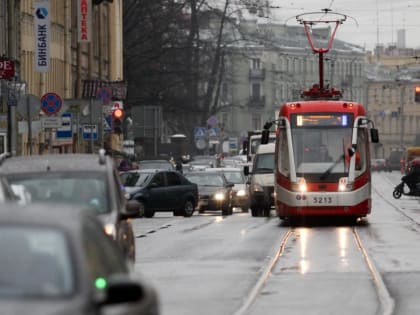 Водителей трамваев в Петербурге призывают к протестам