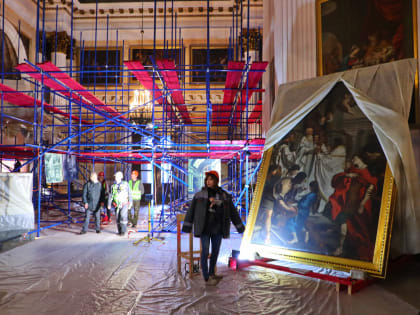 Интерьерам Свято-Троицкого собора вернут облик XIX века