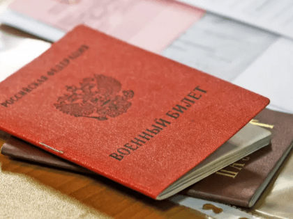 Путин концептуально поддержал идею повышения призывного возраста в России