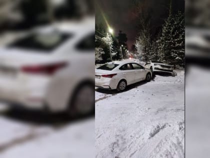 Две иномарки не поделили дорогу на Ключевом проспекте в Ольгино