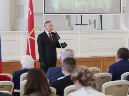 Работу Беглова будут оценивать в рамках предвыборной кампании после решения о втором сроке – эксперт