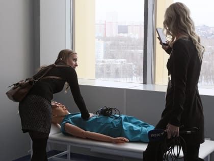 «Учителям нужно перестать бояться за себя». Почему детей в школах не успевают реанимировать