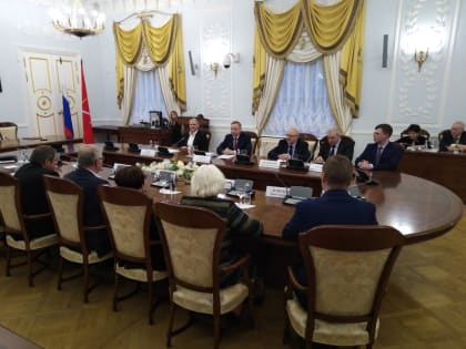 Беглов подписал законы Петербурга в области противодействия коррупции