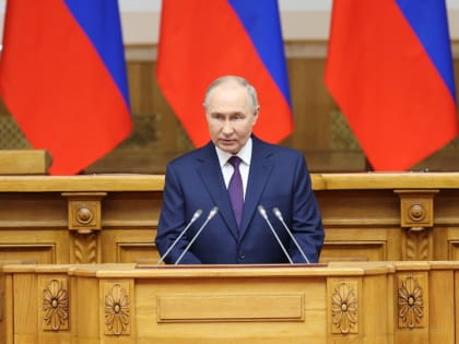 Владимир Путин на следующей неделе встретится с правительством, а потом отправит его в отставку