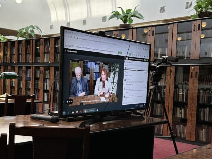 Университет провел вебинар для учителей из 20-ти регионов РФ в рамках федерального проекта «Наследники Д.С. Лихачева», реализуемого СПбГУП при поддержке Президентского фонда культу