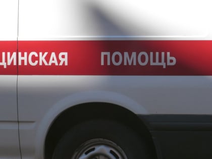 В Петербурге девятиклассник попал в больницу после падения с вышки