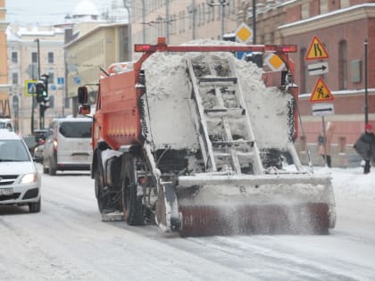 За сутки в Петербурге выпало более 12 сантиметров снега