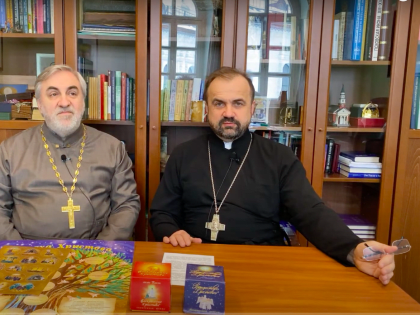 Книжное обозрение