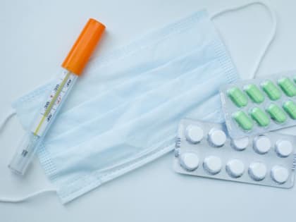 В за сутки коронавирус выявили 730 петербуржцев