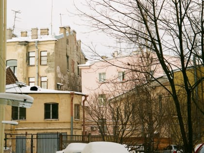 Спрос на вторичном рынке жилья в Петербурге за год снизился на 21%