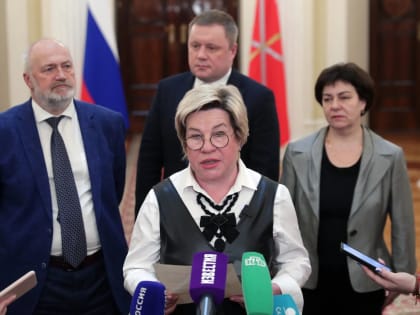 Покинувшие ряды партии «Справедливая Россия» депутаты ЗакСа Петербурга отказались сдавать мандаты