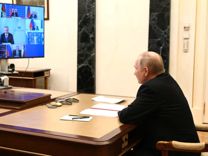 Путин поздно вечером собрал членов Совбеза РФ
