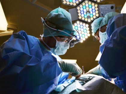 Инвалидность или летальный исход: петербуржцам перечислили самые опасные пластические операции