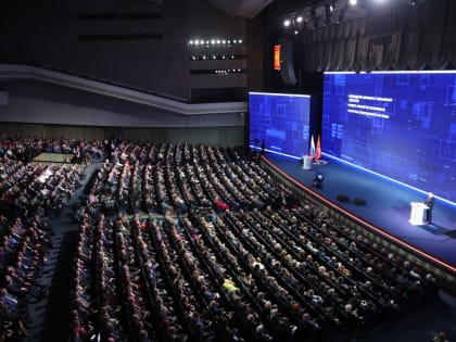 В Петербурге на 82 тысячи детей рассчитаны более сотни новых школ