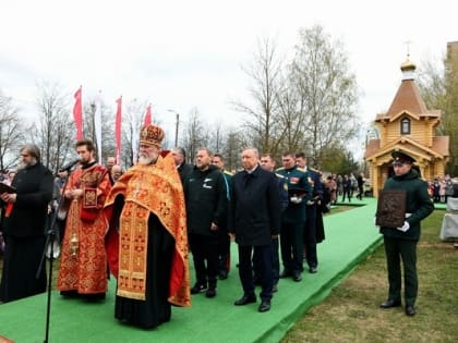 В Пушкине освятили поклонный крест на месте будущего храма Георгия Победоносца