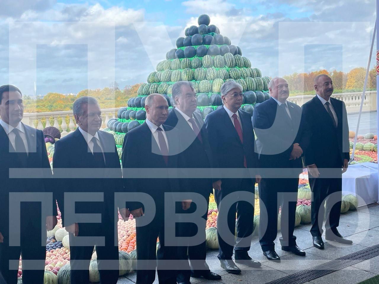 у путина день рождения