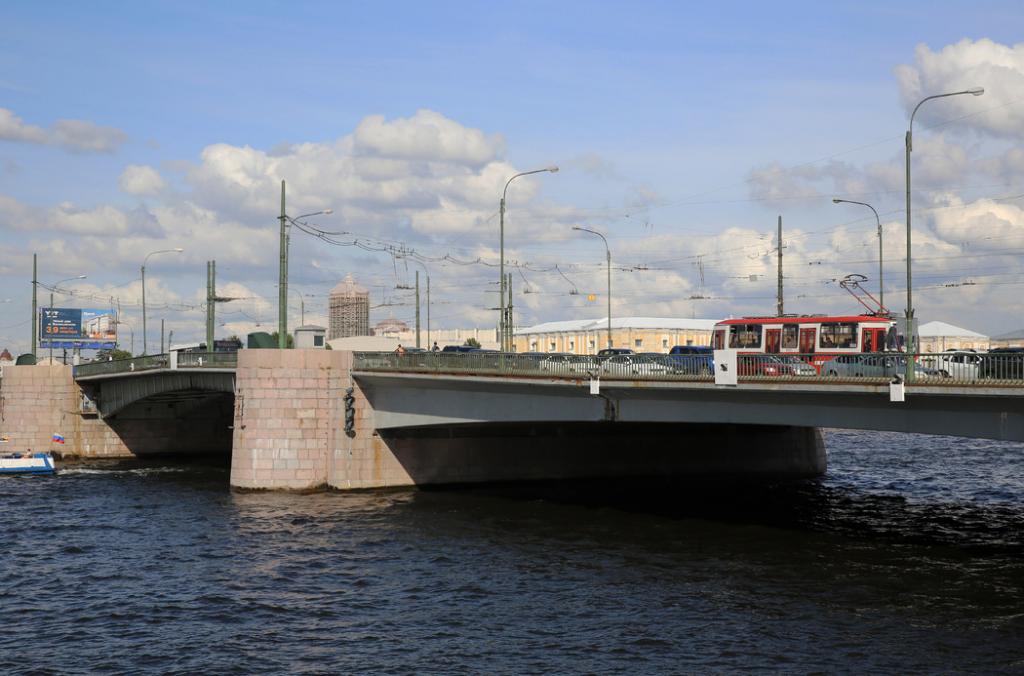 Тучков мост санкт петербург. Тучков мост Санкт-Петербург 2018 году. Тучков мост 2021. Тучков мост Санкт-Петербург отель. Мосты Петербурга Мостотрест.