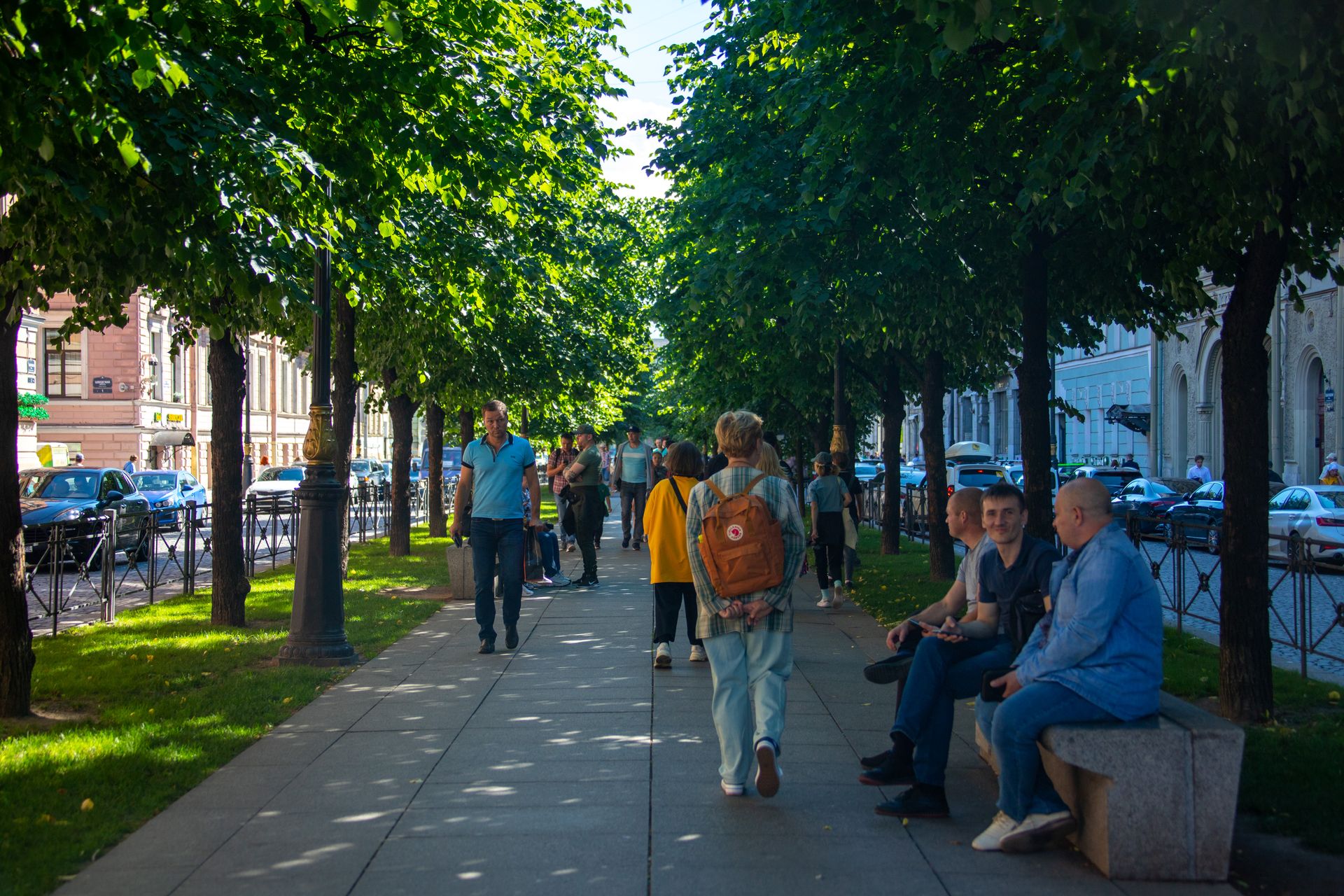 Солнце появляется жители Питера. Здоровье петербуржца.