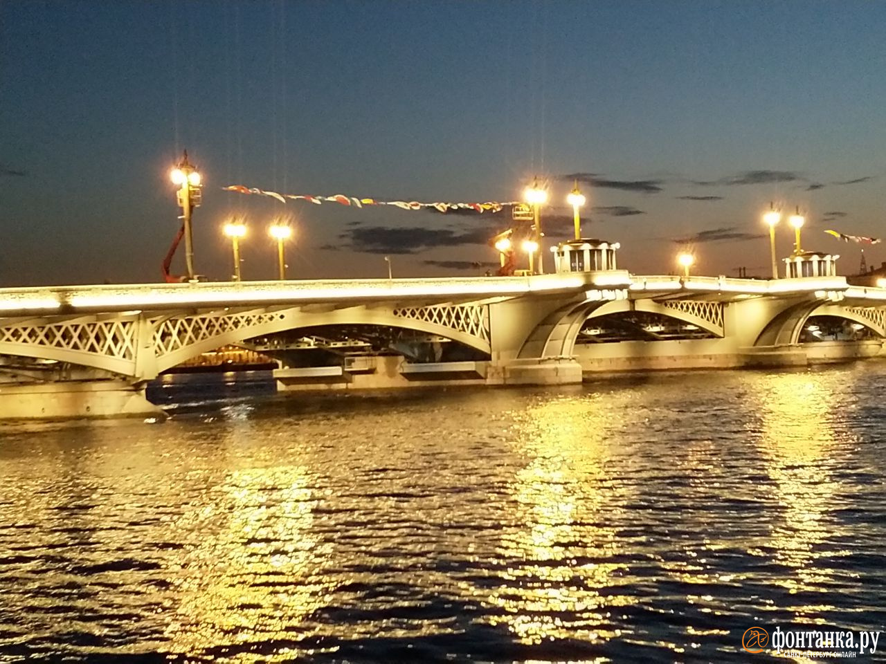 санкт петербурга мосты через неву