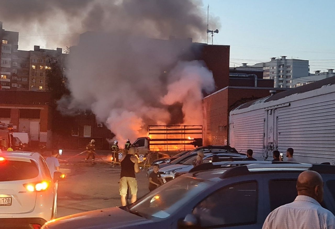 пожар в санкт петербурге