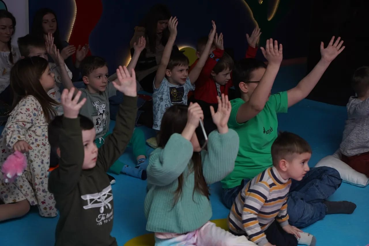 INTERACTIVE KIDS
