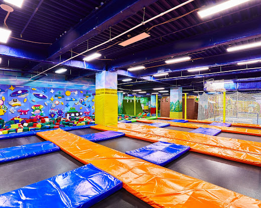 Joki Joya в ТРК LeoMall 