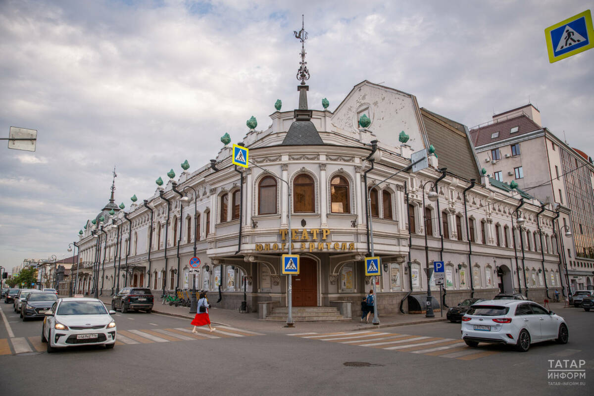 День Мензелинского государственного татарского драмтеатра