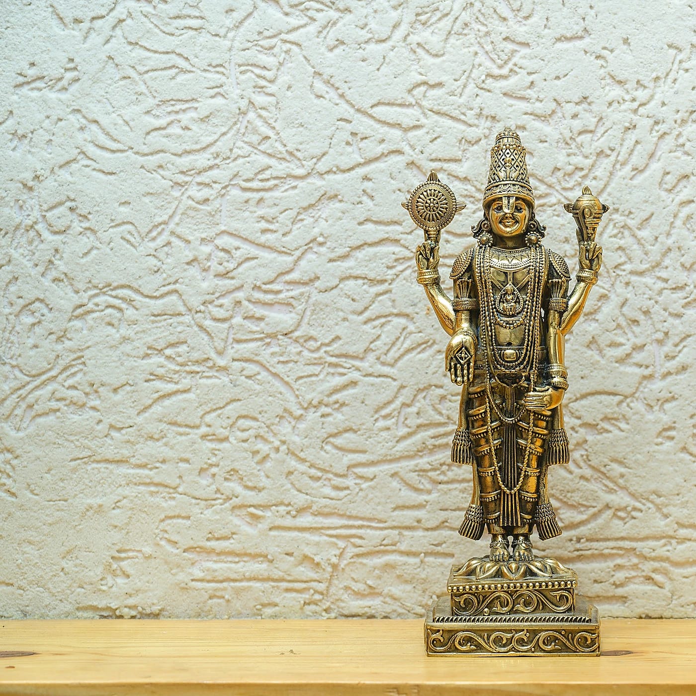 sacred-standing-tirupati-balaji-brass-idol