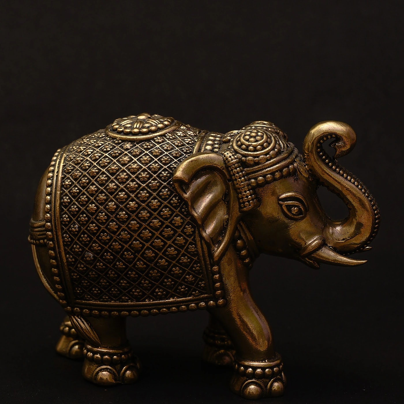 vintage-hand-carved-brass-royal-elephant