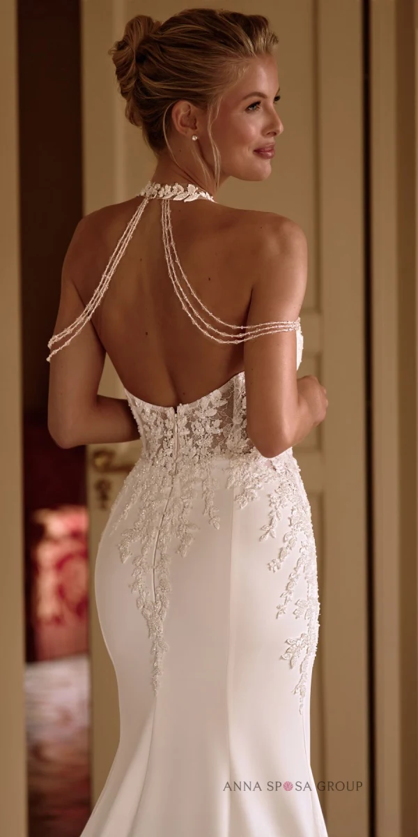 Dos nu spectaculaire de la robe de mariée Sherwood Anna Sposa