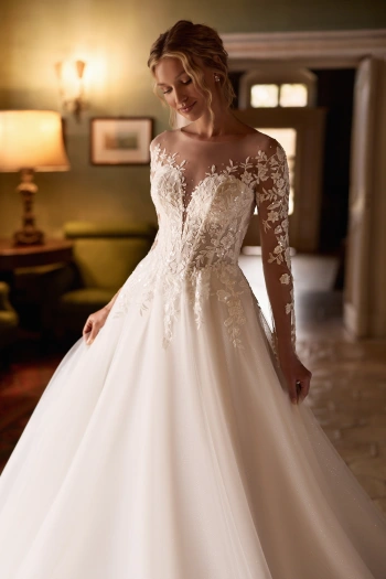 Robe de mariée princesse Duchessa - Monica Mariage Toulouse