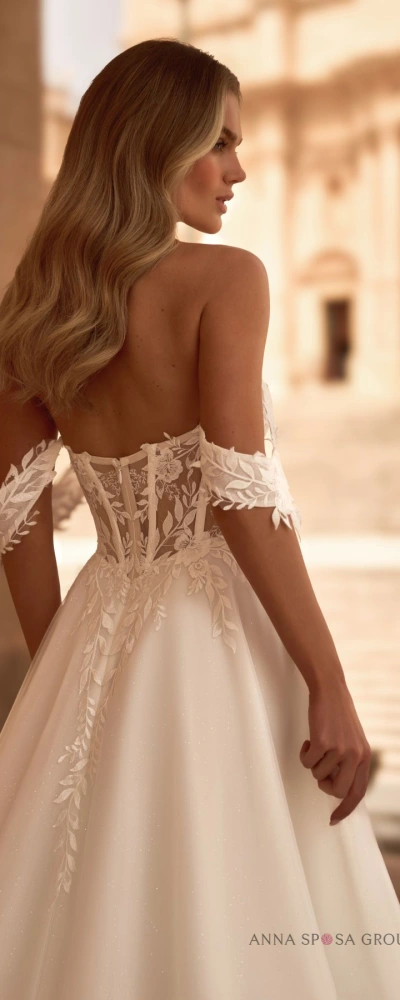 Dos nu et corset dentelle robe princesse organza créatrice près de Toulouse