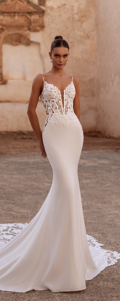 Robe de mariée sirène crêpe bustier illusion dentelle florale traîne brodée - vue de face