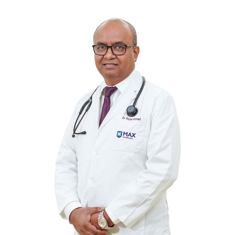 Dr Rayaz Ahmed 