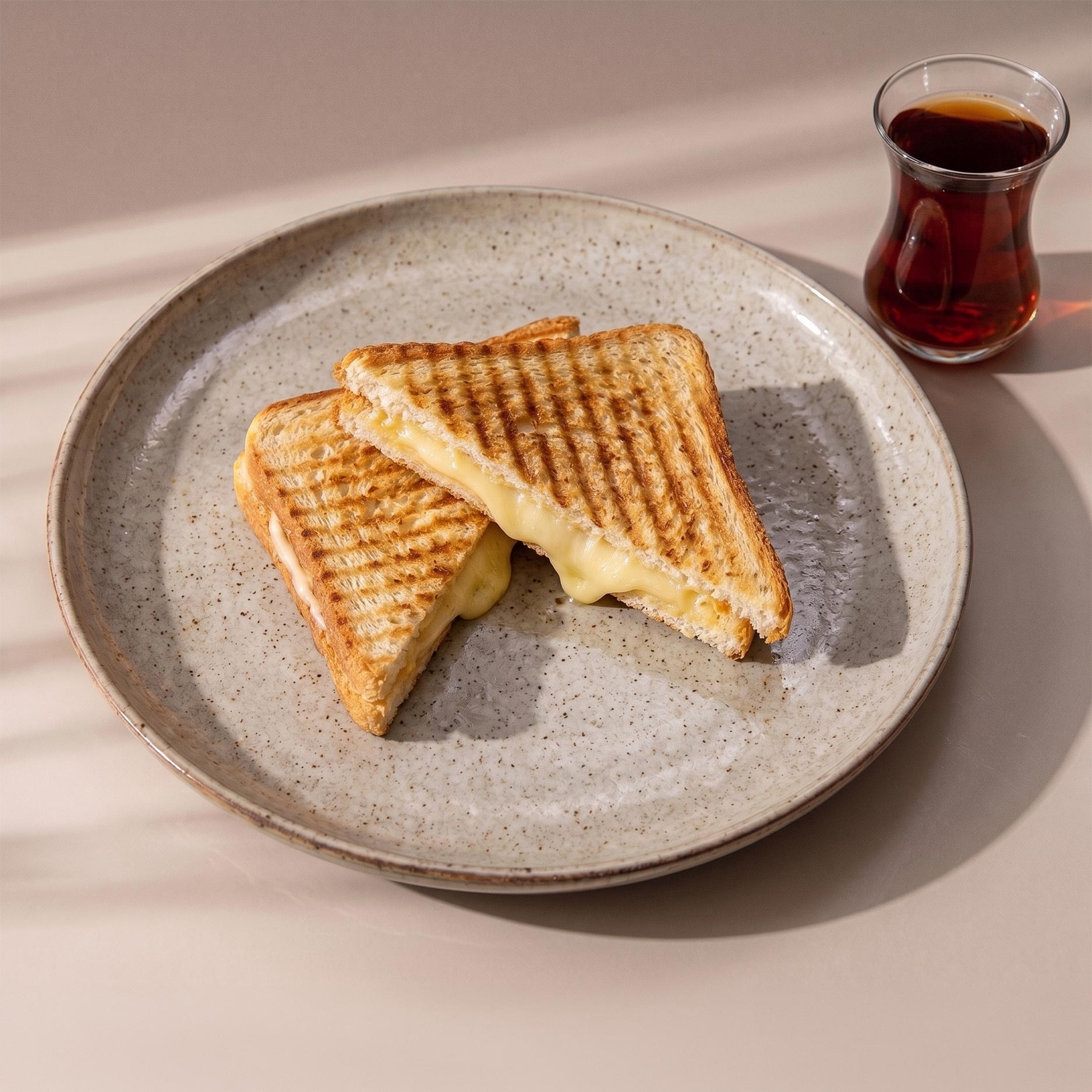 Kaşarlı Tost