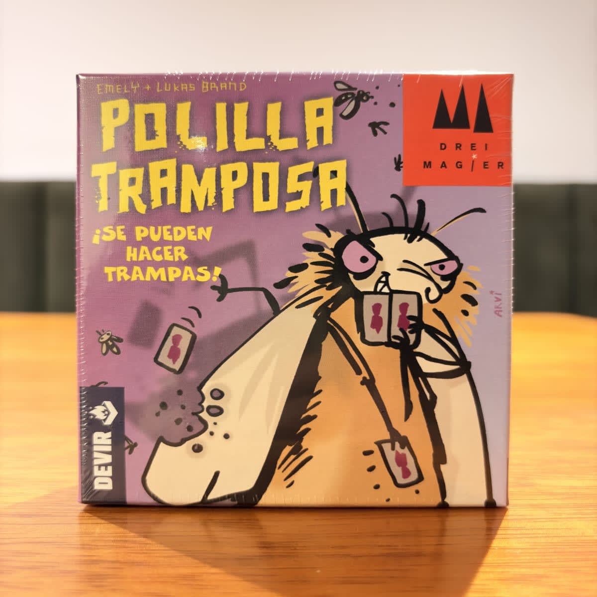 BICHOS - POLILLA TRAMPOSA