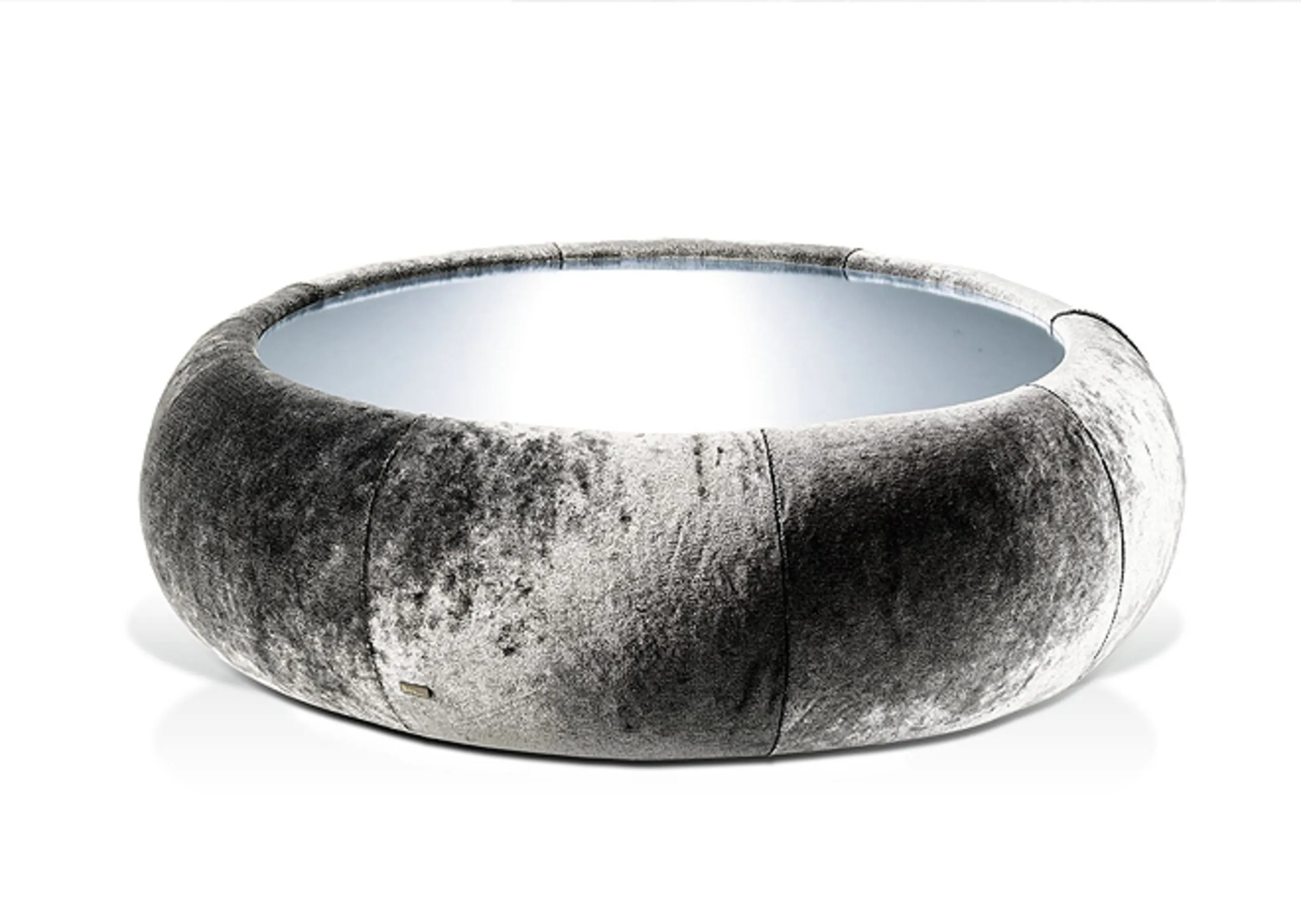 Schwarz-weißer Ring mit silberner Mitte