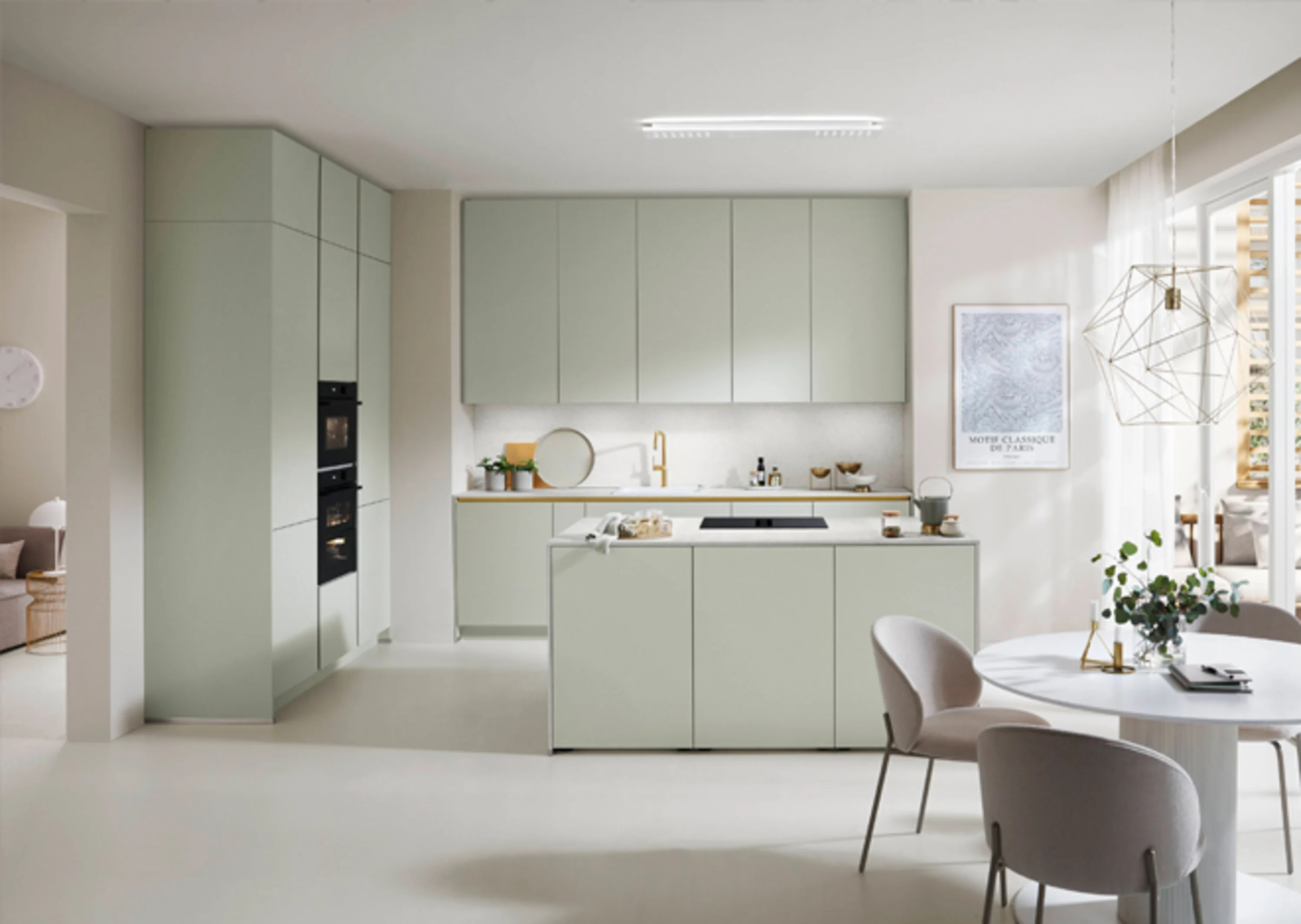 L-Küche mit Kochinsel in Grau und Hellgrün mit Goldakzenten - Frontansicht