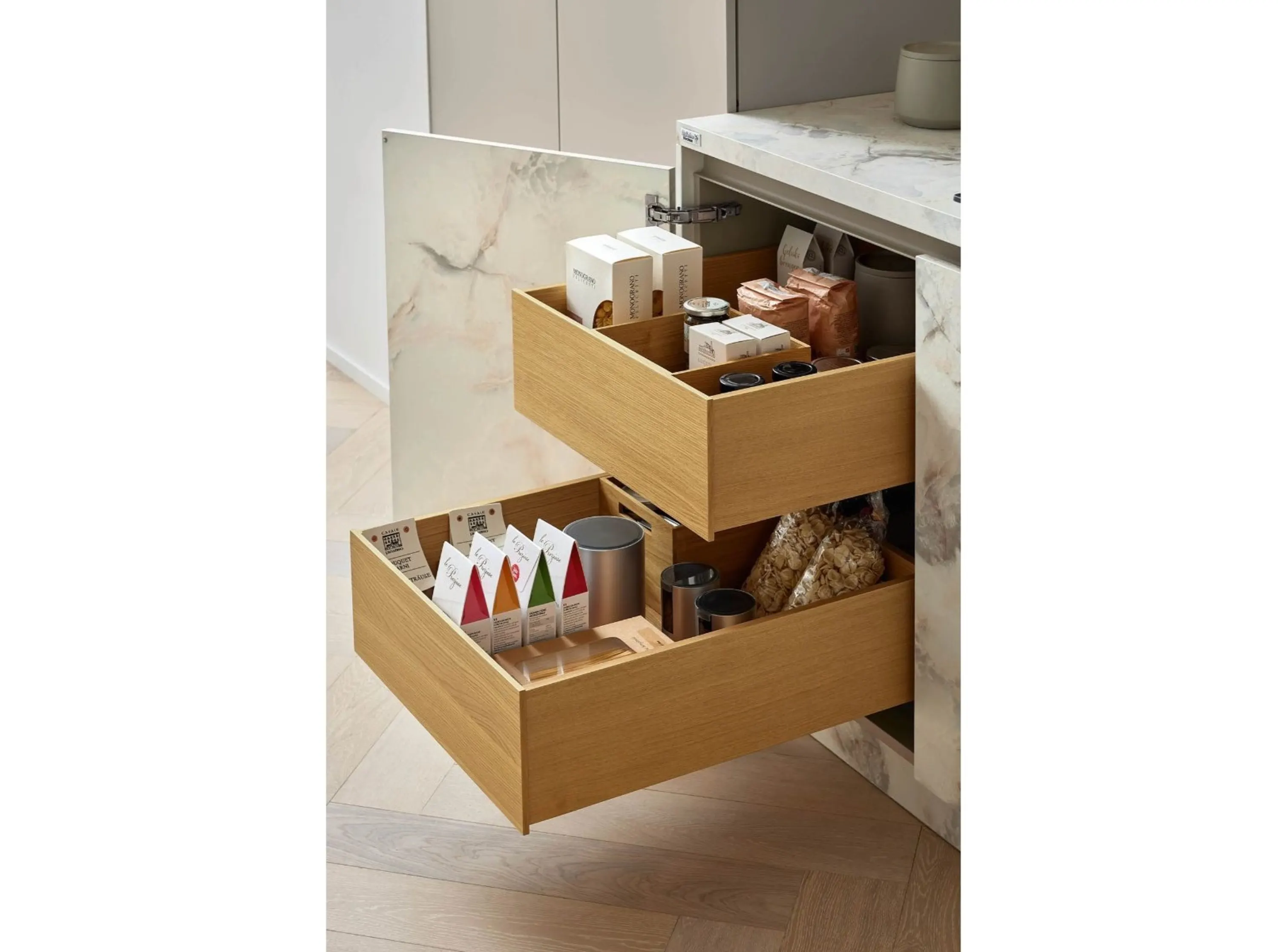 Küchenschublade mit zwei Schubladen und einer Spüle