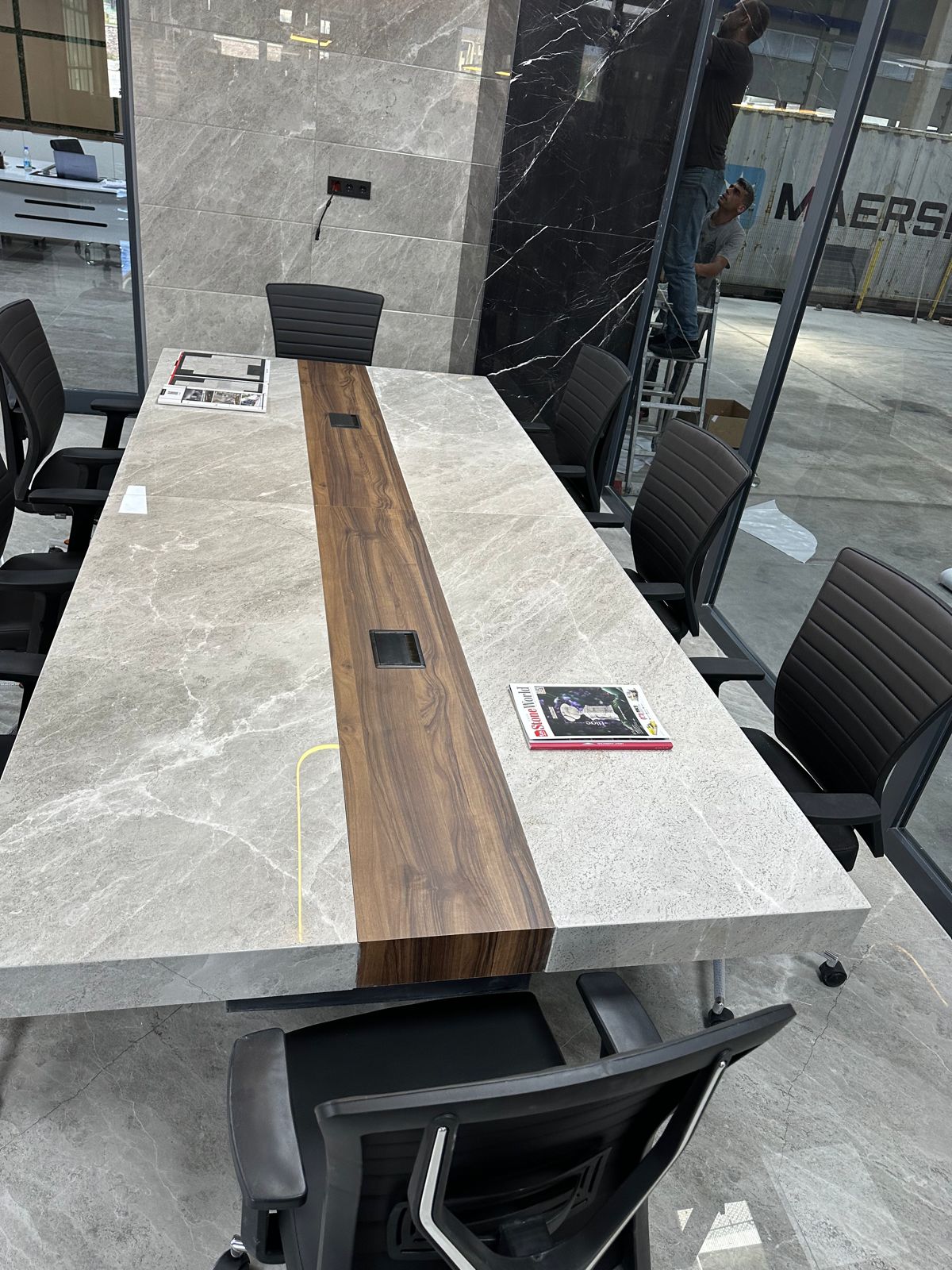 Table de Conférence