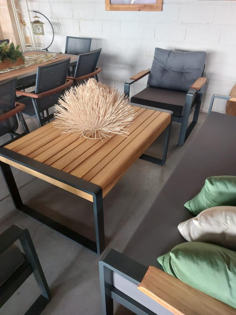 Image #8 of Table d'Appoint
