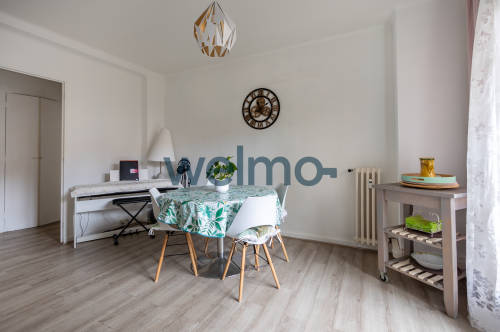 Voir ce bien https://res.cloudinary.com/dkd0qir3y/image/upload/l_welmo-fr-text2,o_50/dbokb6kvbrw66hwdss7l.jpg