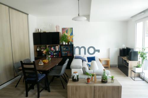 Voir ce bien https://res.cloudinary.com/dkd0qir3y/image/upload/l_welmo-fr-text2,o_50/hnwffxugda9qhuxoeium.jpg