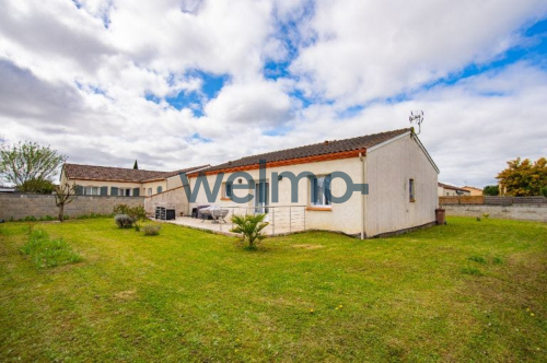 Voir ce bien https://res.cloudinary.com/dkd0qir3y/image/upload/l_welmo-fr-text2,o_50/nbfh5qleyewxiim7e7rl.png