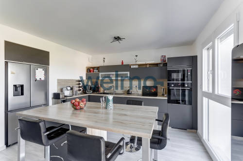 Voir ce bien https://res.cloudinary.com/dkd0qir3y/image/upload/l_welmo-fr-text2,o_50/nifrsbl84r0sgmnqromn.jpg